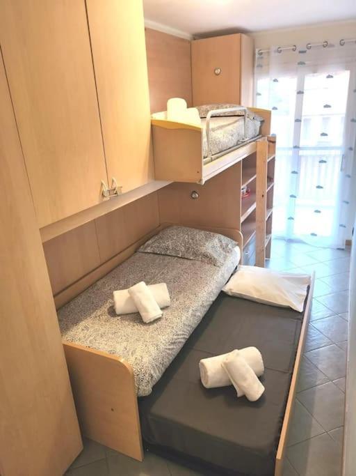 Appartement Ambassadeur Menton Exterior photo